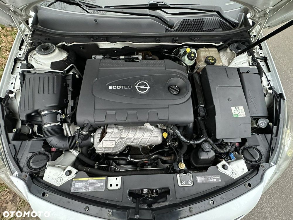 Opel Insignia - 40
