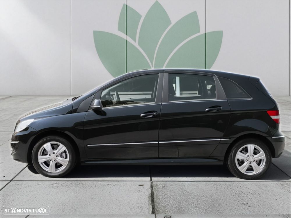 Mercedes-Benz B 180 CDI - 4