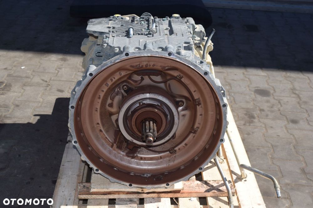 SKRZYNIA BIEGÓW ZF TRAXON 12 TX 2820 TO MAN - 4