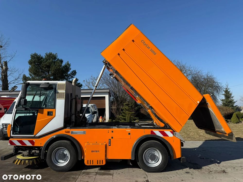 Inny BUCHER CITYCAT 5000 - 8