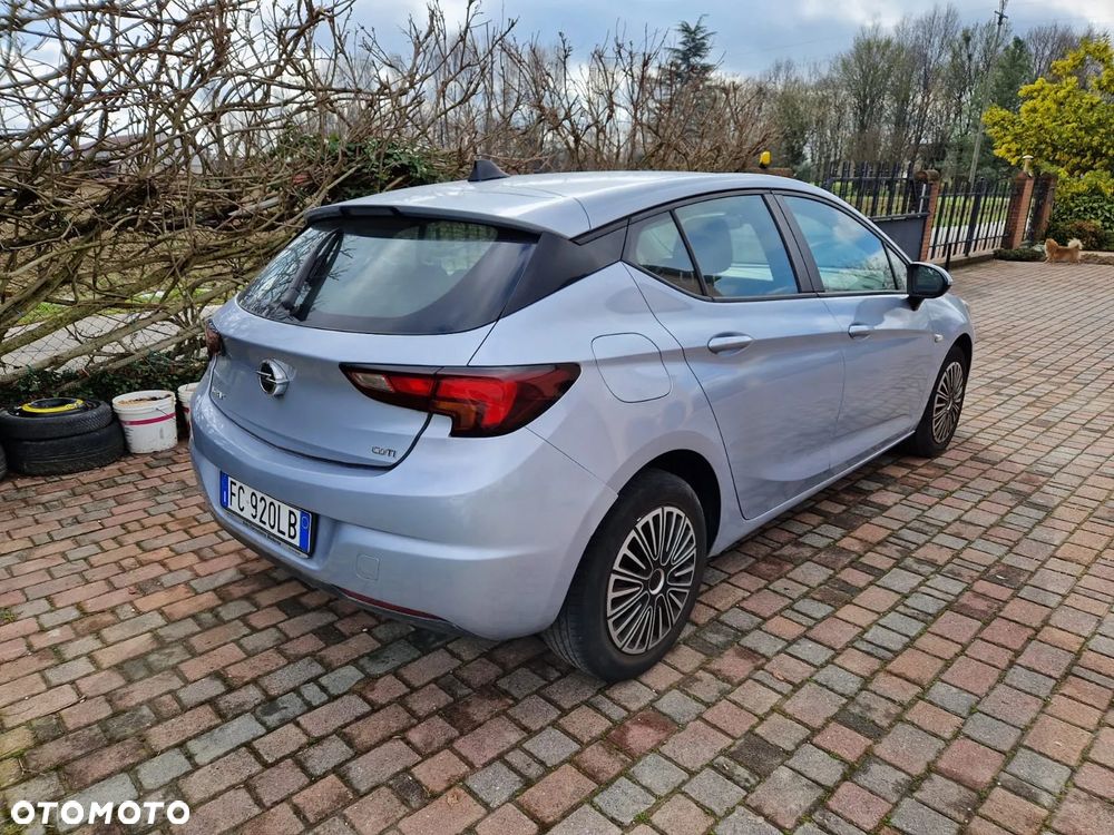 Opel Astra - 5