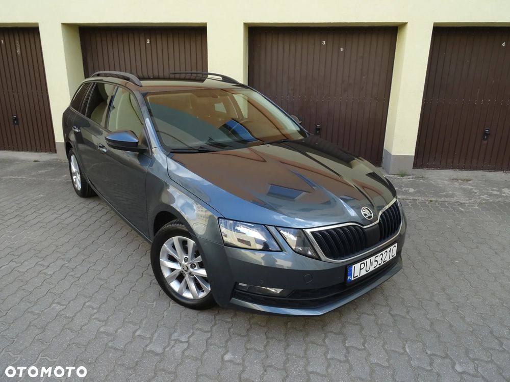 Skoda Octavia 1.6 TDI Drive - 1