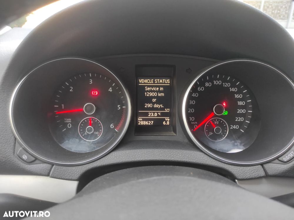 Volkswagen Golf 1.6 TDI DPF BMT DSG Comfortline - 18