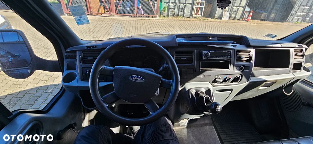 Ford Transit - 4