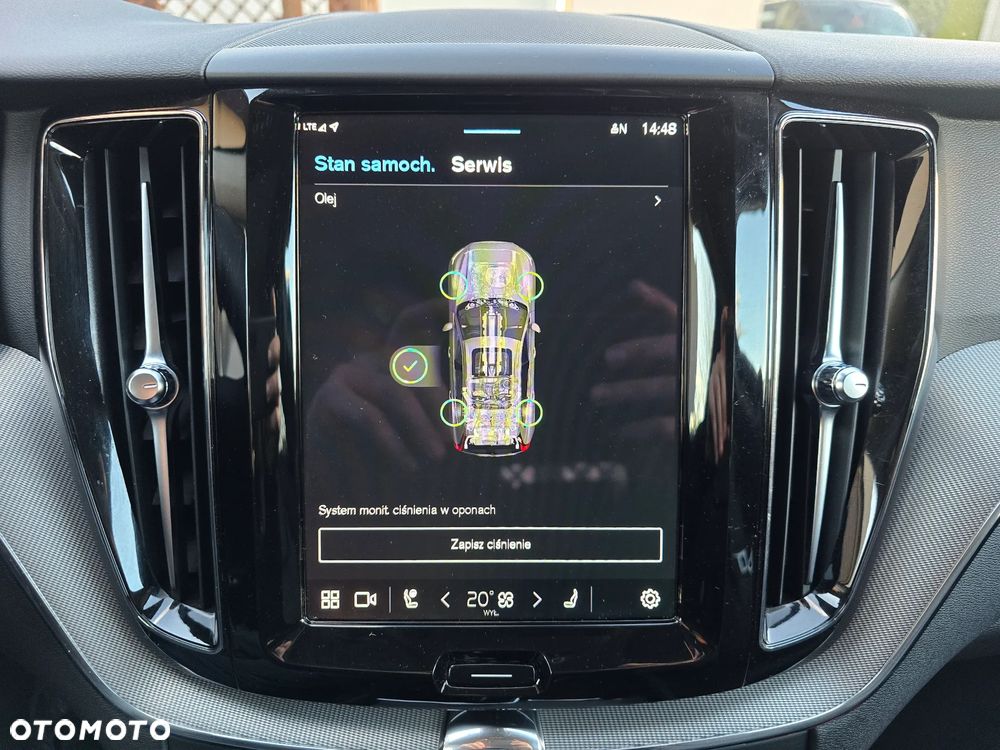 Volvo XC 60 T6 Plug-In Hybrid AWD Plus Dark - 27