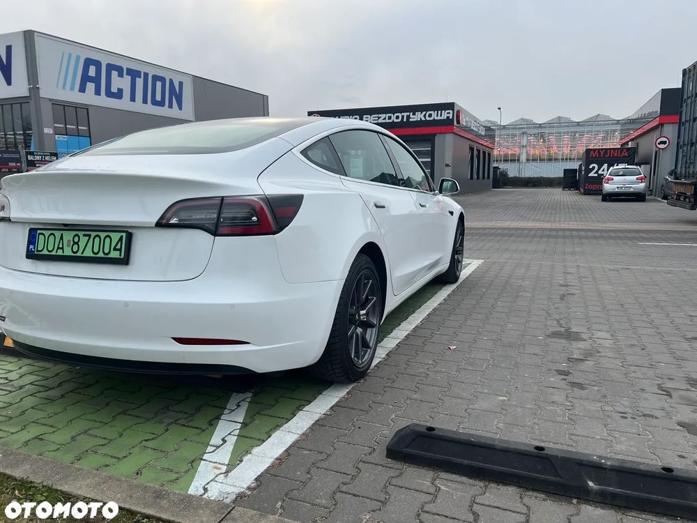 Tesla Model 3 RWD Hinterradantrieb - 4