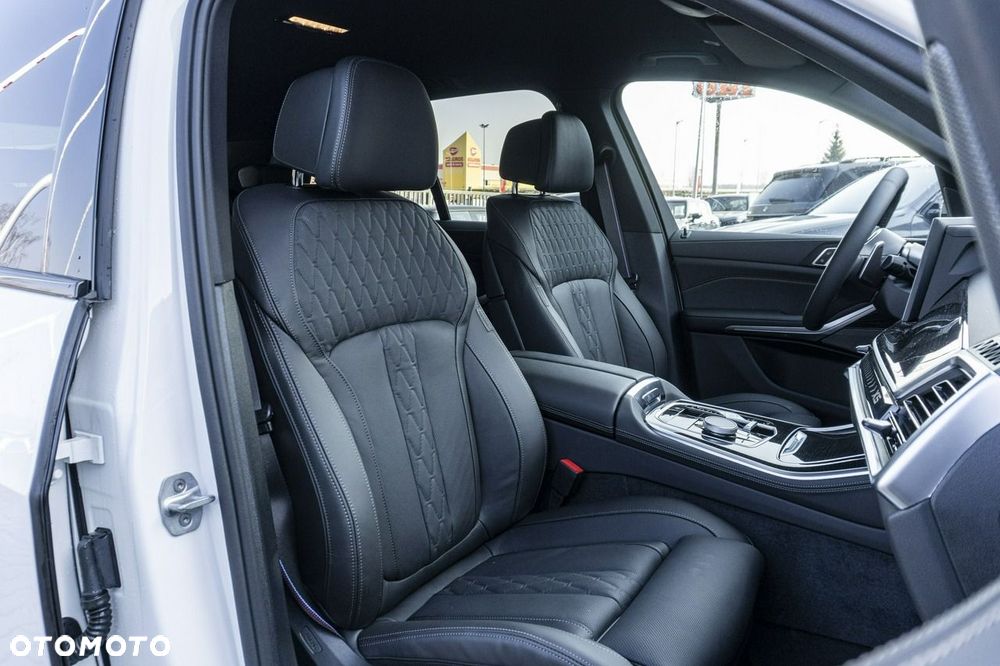 BMW X5 xDrive30d - 26