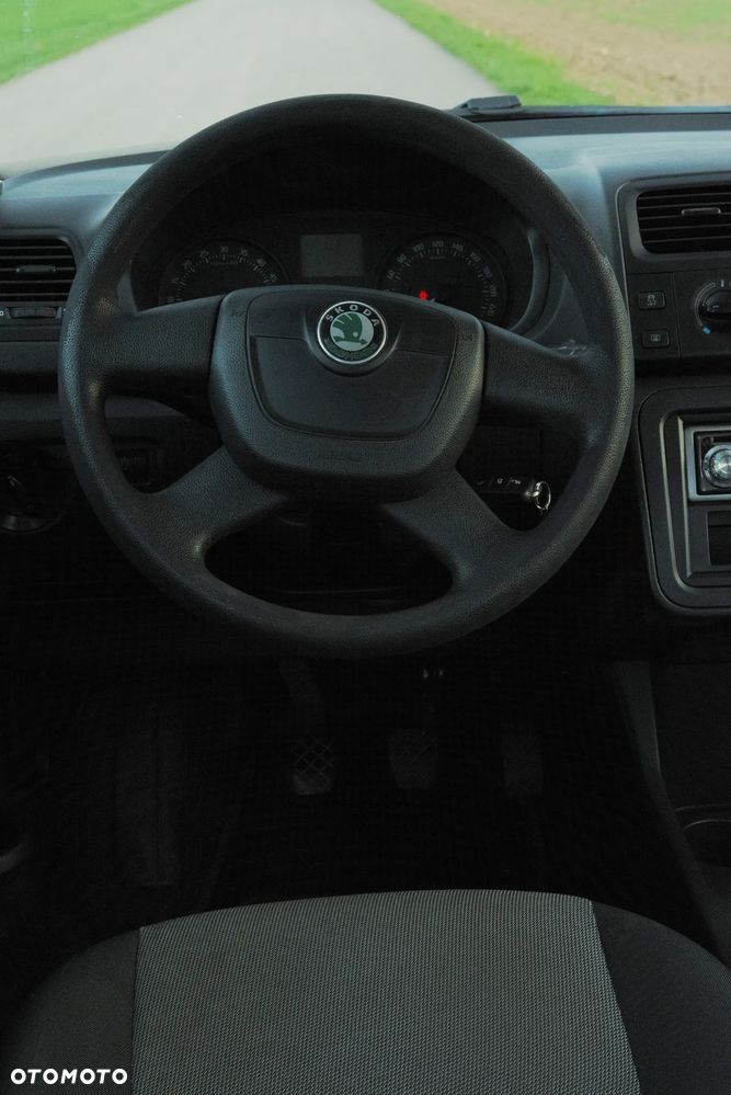 Skoda Fabia - 8
