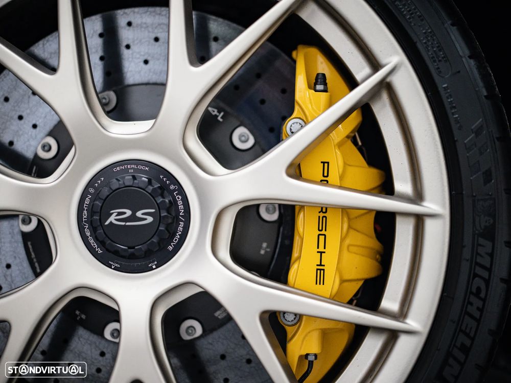 Porsche 718 Cayman GT4 RS - 24