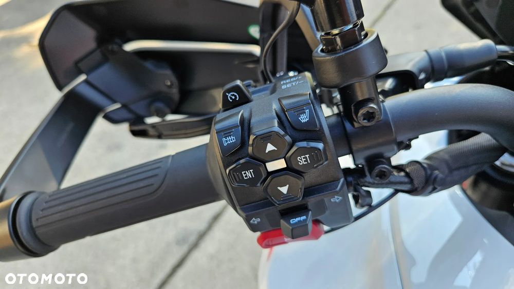 Benelli TRK 902 Xplorer - 11