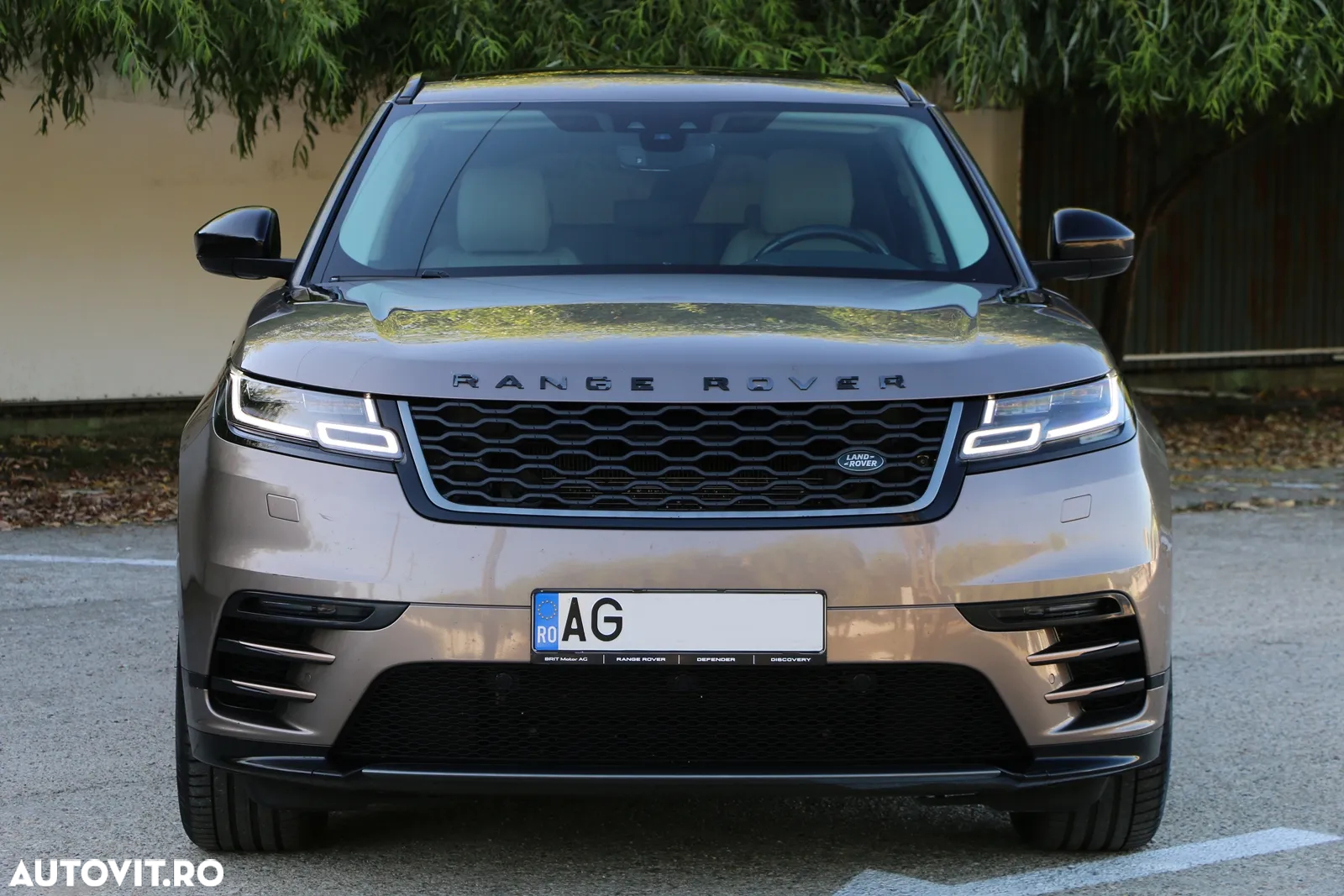 Land Rover Range Rover Velar 2.0 R-Dynamic - 2