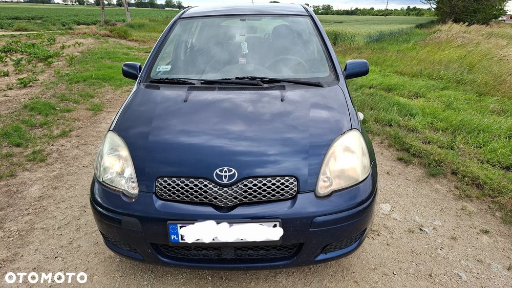 Toyota Yaris 1.0 Blue - 1