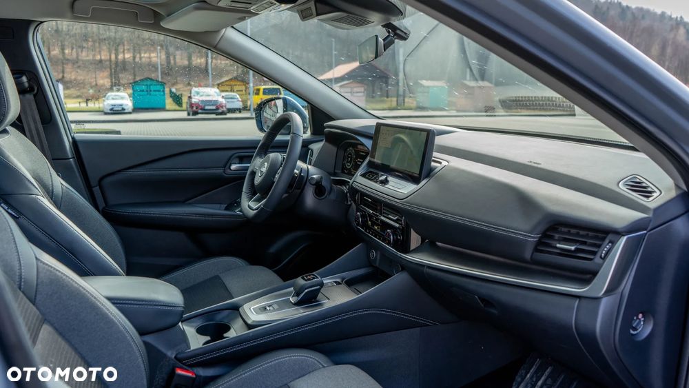 Nissan Qashqai - 16