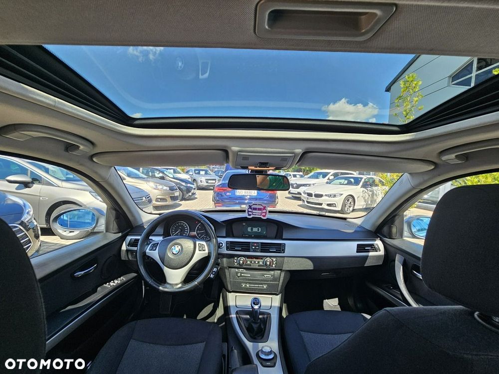 BMW Seria 3 - 22
