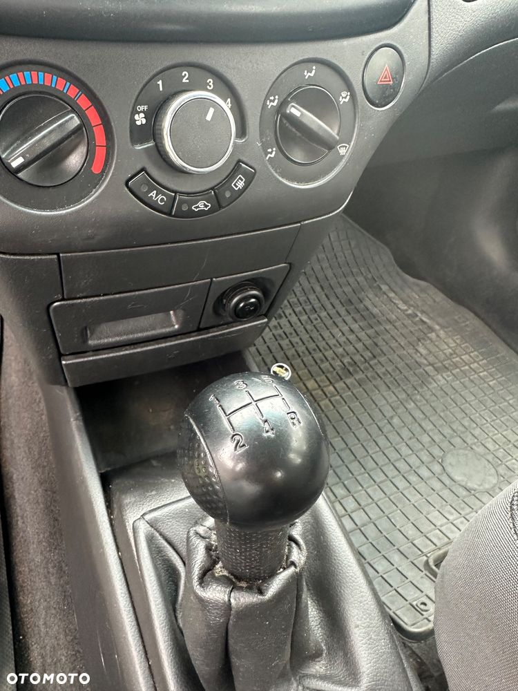 Chevrolet Aveo 1.2 16V LS - 15