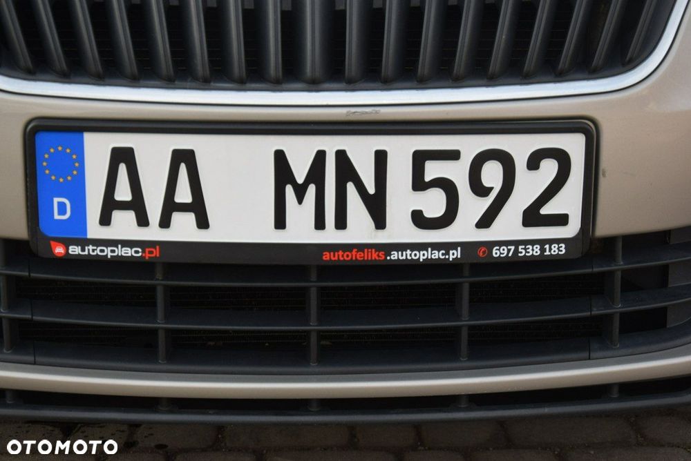 Skoda Roomster 1.2 TSI DSG Ambition - 8