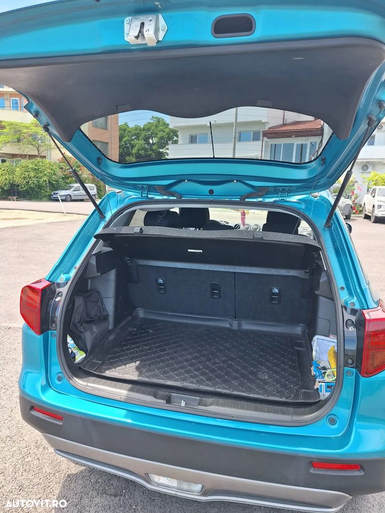 Suzuki Vitara 1.4 Boosterjet MHEV Passion - 13