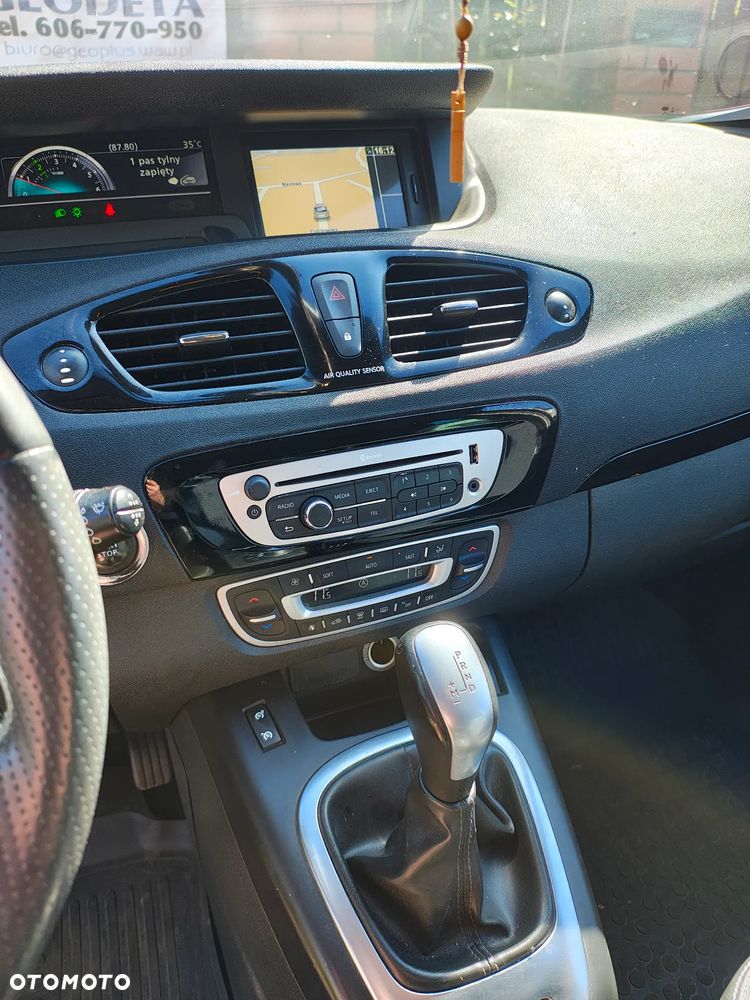 Renault Grand Scenic dCi 150 FAP Bose Edition - 10