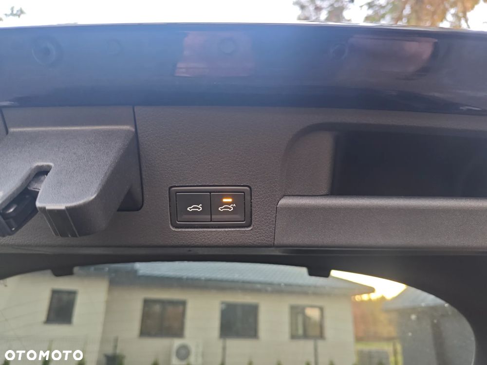 Volkswagen Arteon 2.0 TSI 4Motion R-Line DSG - 13