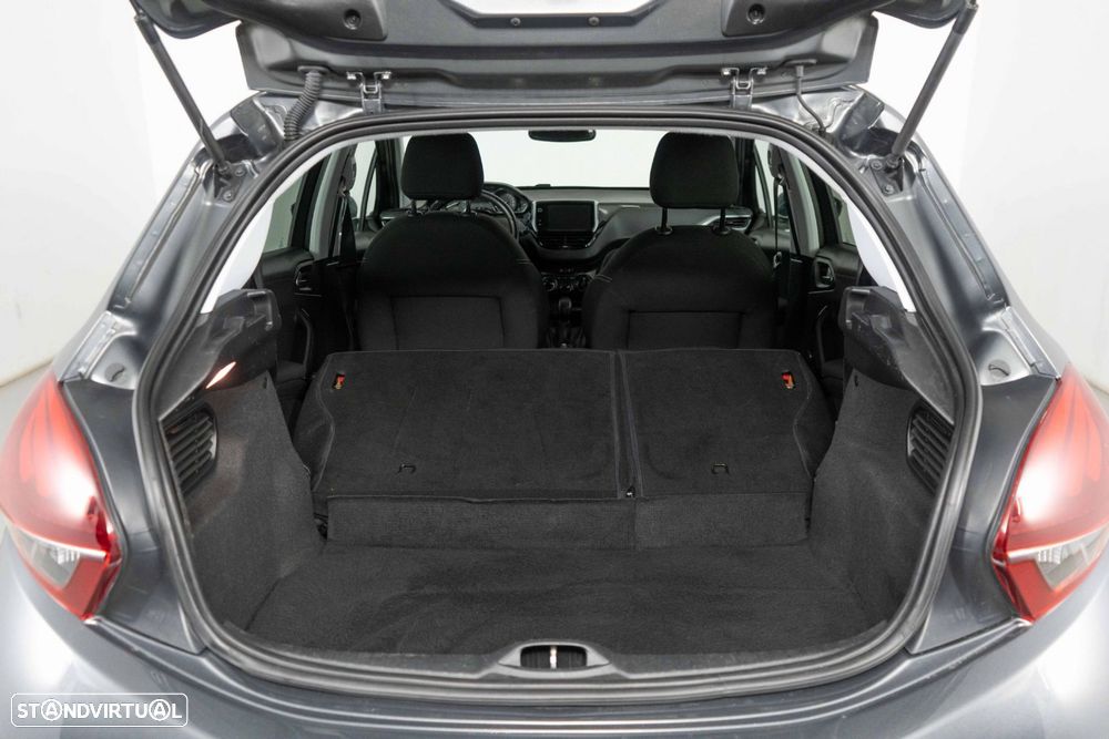 Peugeot 208 1.2 PureTech Style - 25