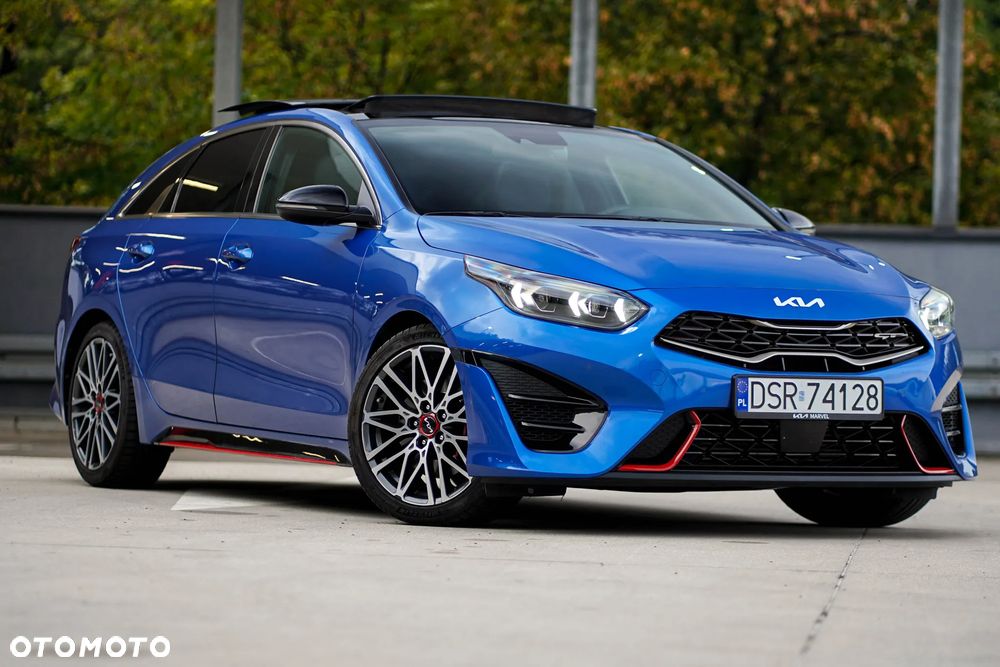 Kia ProCeed 1.6 T-GDI GT DCT - 13