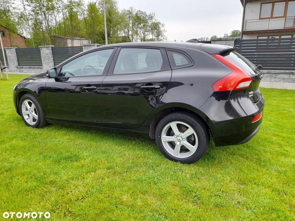 Volvo V40 D2 Geartronic Kinetic - 26