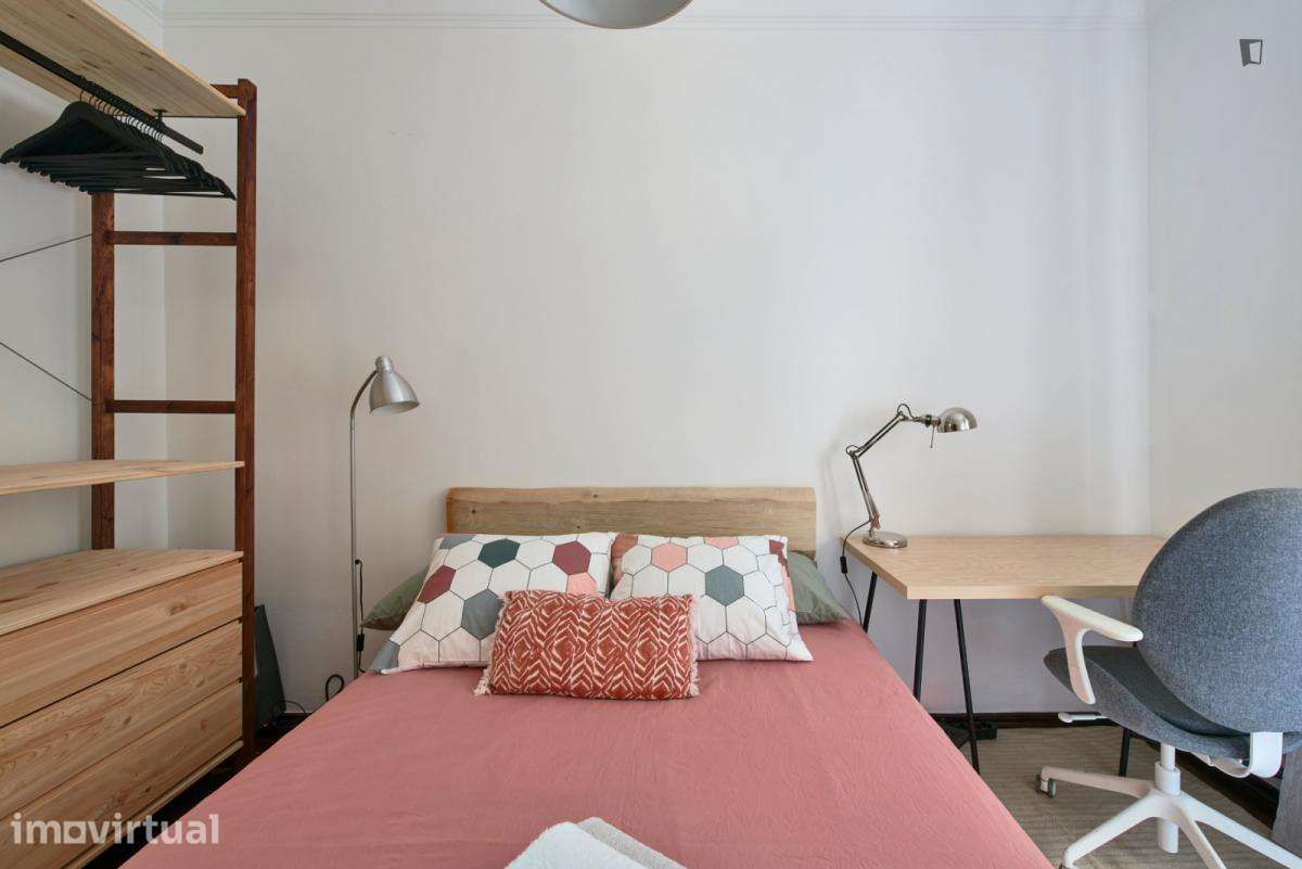 Quarto - localizado em Arroios Lisbon - Grande imagem: 3/23