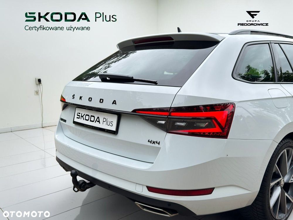 Skoda Superb 2.0 TSI 4x4 Sportline DSG - 9