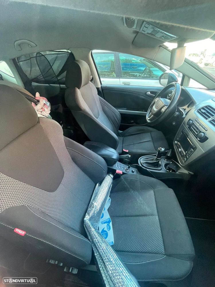 SEAT Leon 1.6 TDI ECOMOTIVE Sport Start/Stop - 2