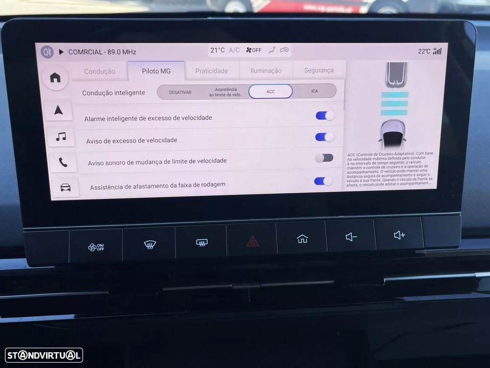 MG MG4 64 kWh Luxury - 18