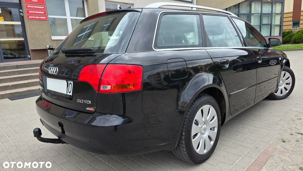 Audi A4 Avant 2.0 TDI - 4