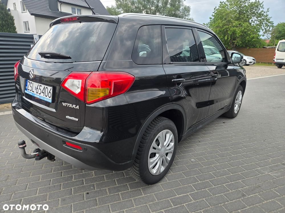 Suzuki Vitara 1.6 DDiS (4x4) Allgrip Comfort - 10