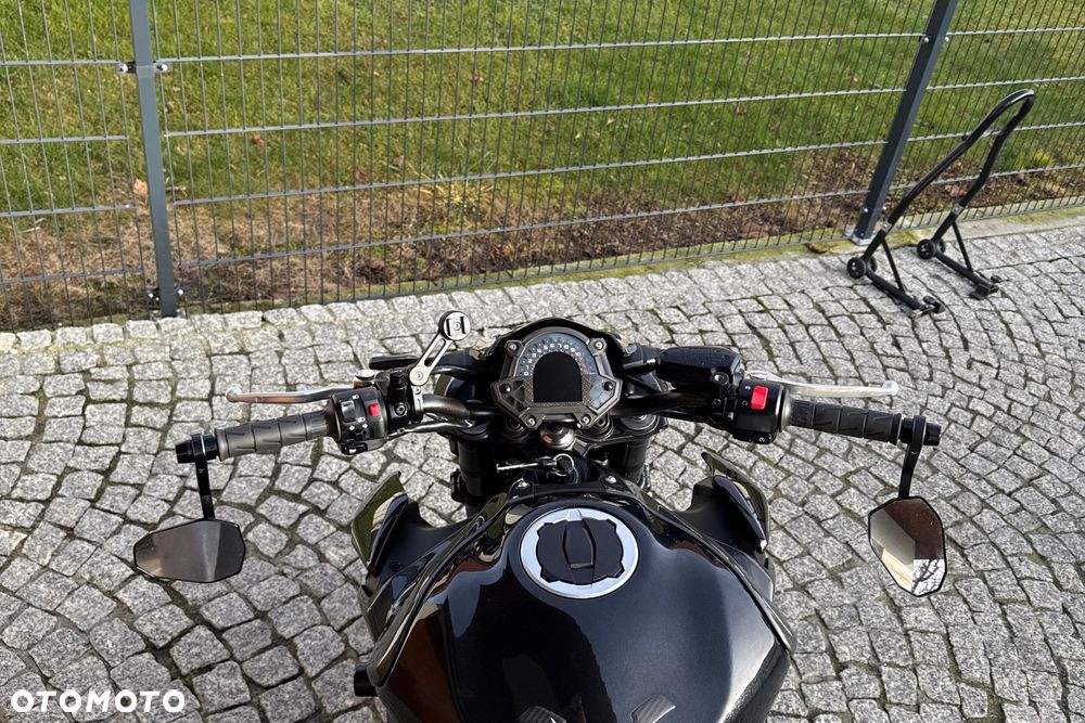 Kawasaki Z 900 - 19