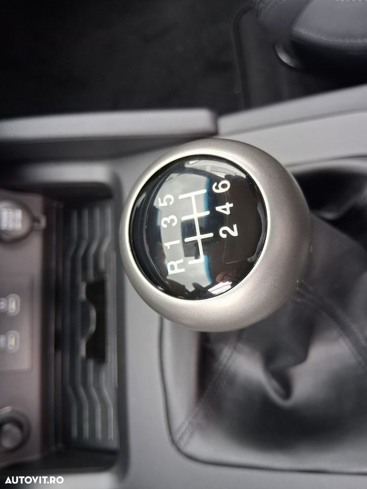 SsangYong MUSSO - 13