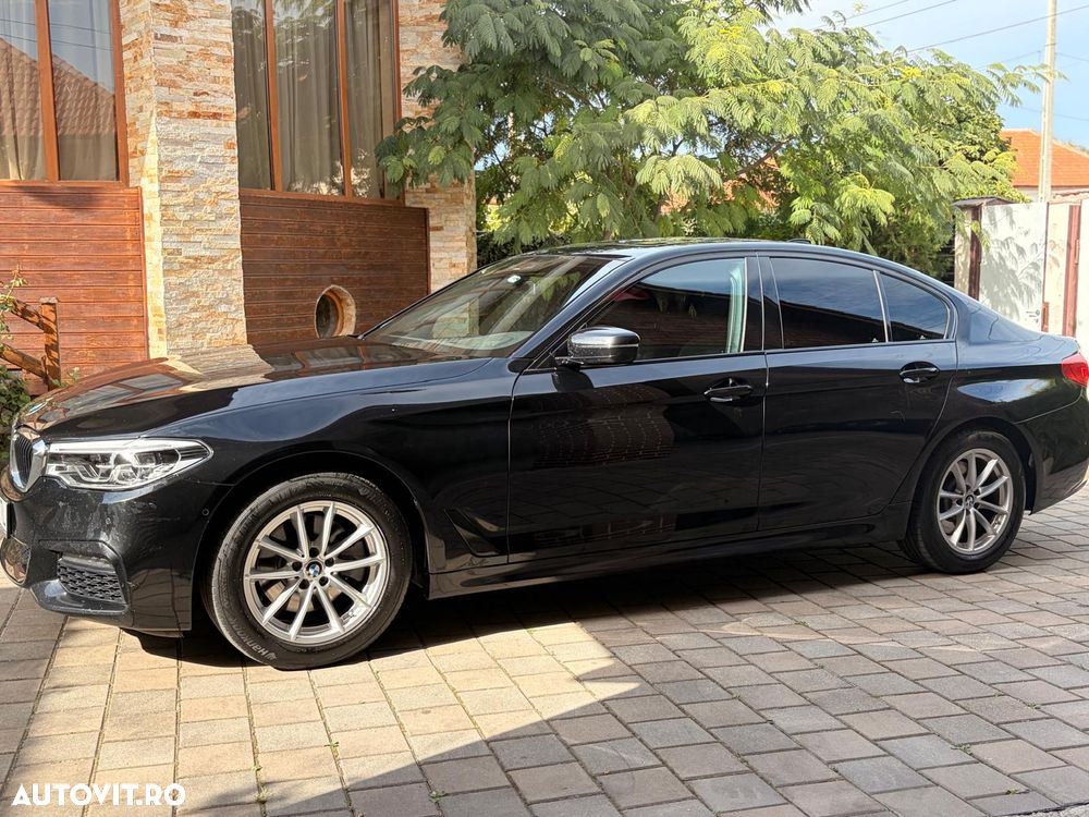 BMW Seria 5 520d xDrive AT - 3