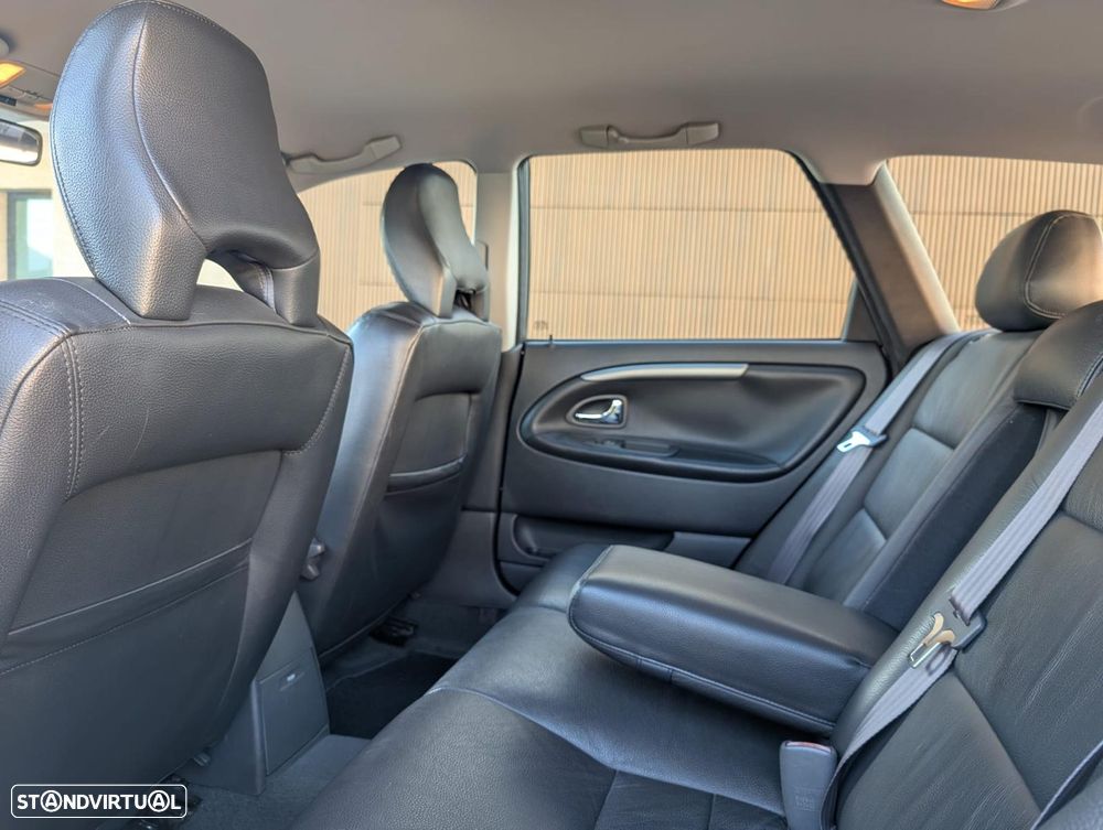 Volvo V40 1.9 D CR - 9