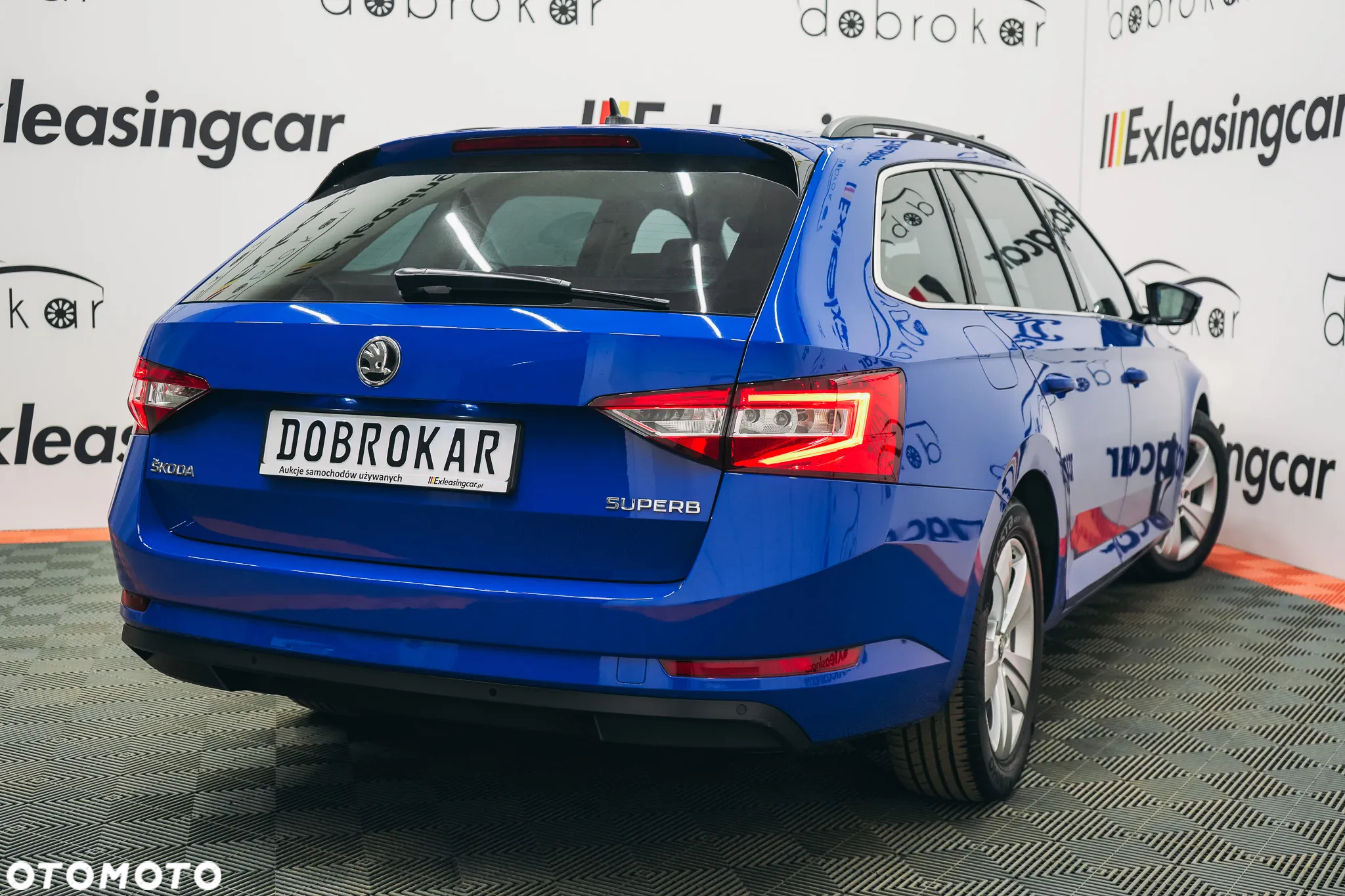 Skoda Superb 2.0 TDI SCR Ambition - 13