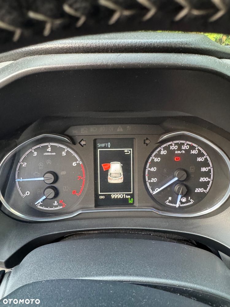 Toyota Yaris - 6
