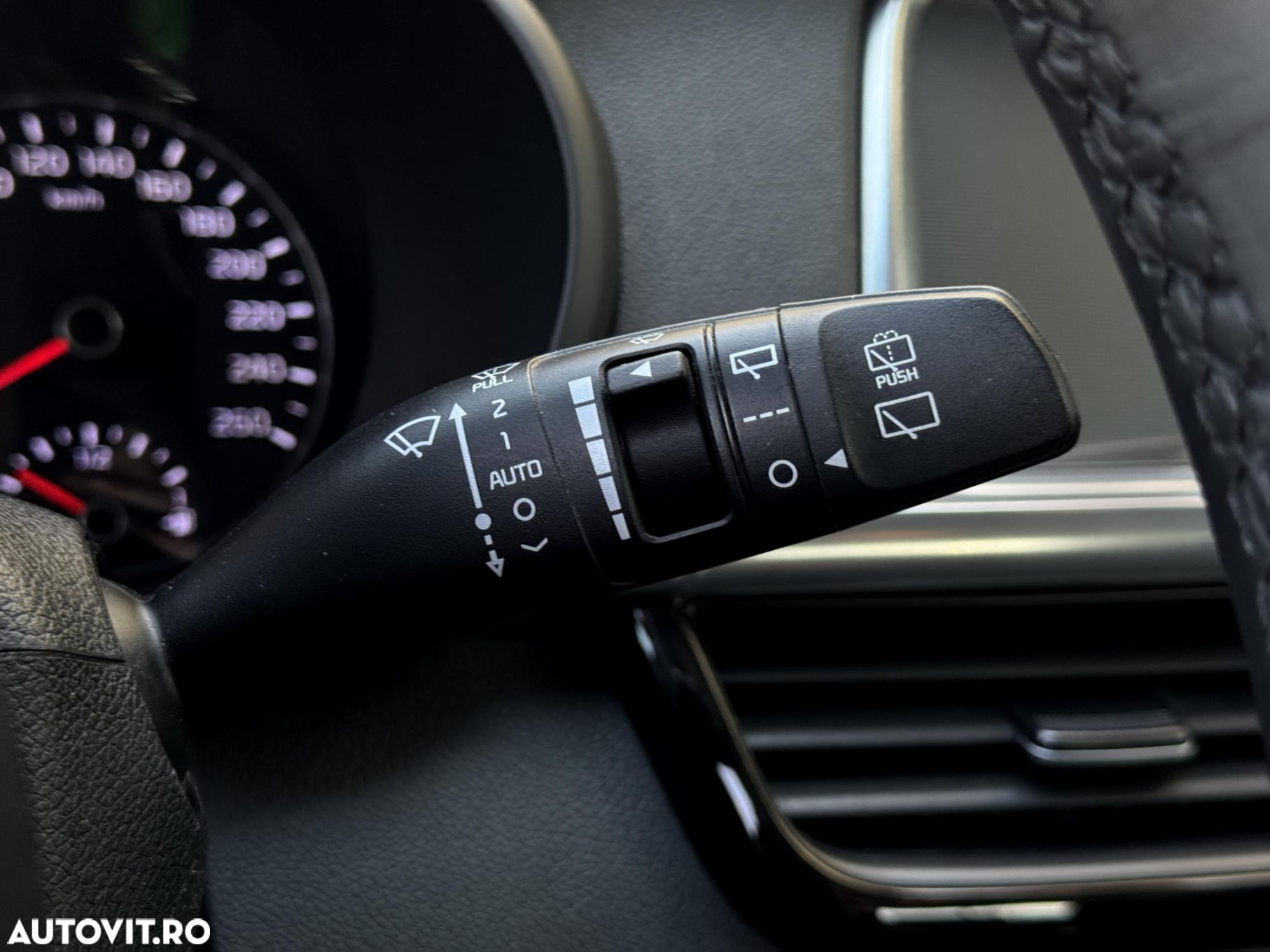 Kia Optima - 20
