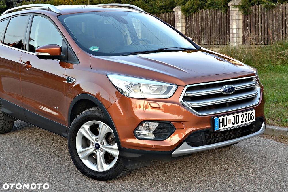 Ford Kuga 1.5 EcoBoost 4x4 Titanium - 23