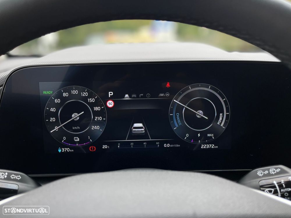 Kia Niro EV 64kWh Drive - 23