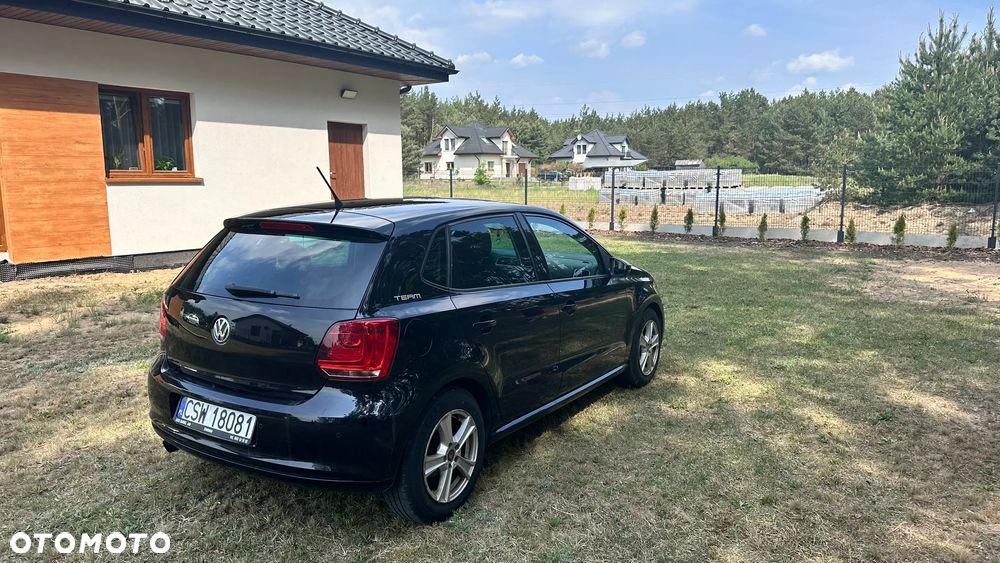 Volkswagen Polo 1.4 16V Comfortline - 4