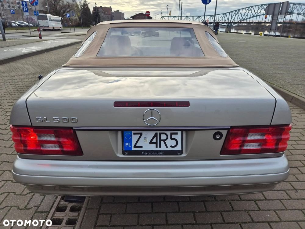 Mercedes-Benz SL 500 - 25