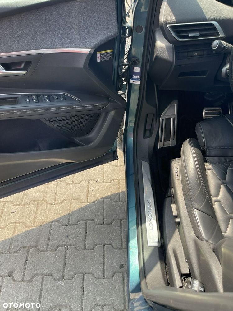 Peugeot 5008 THP 165 EAT6 Allure - 7