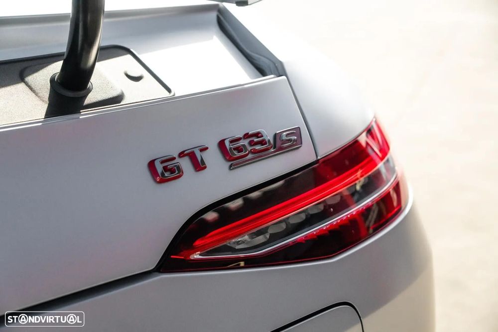 Mercedes-Benz AMG GT - 15