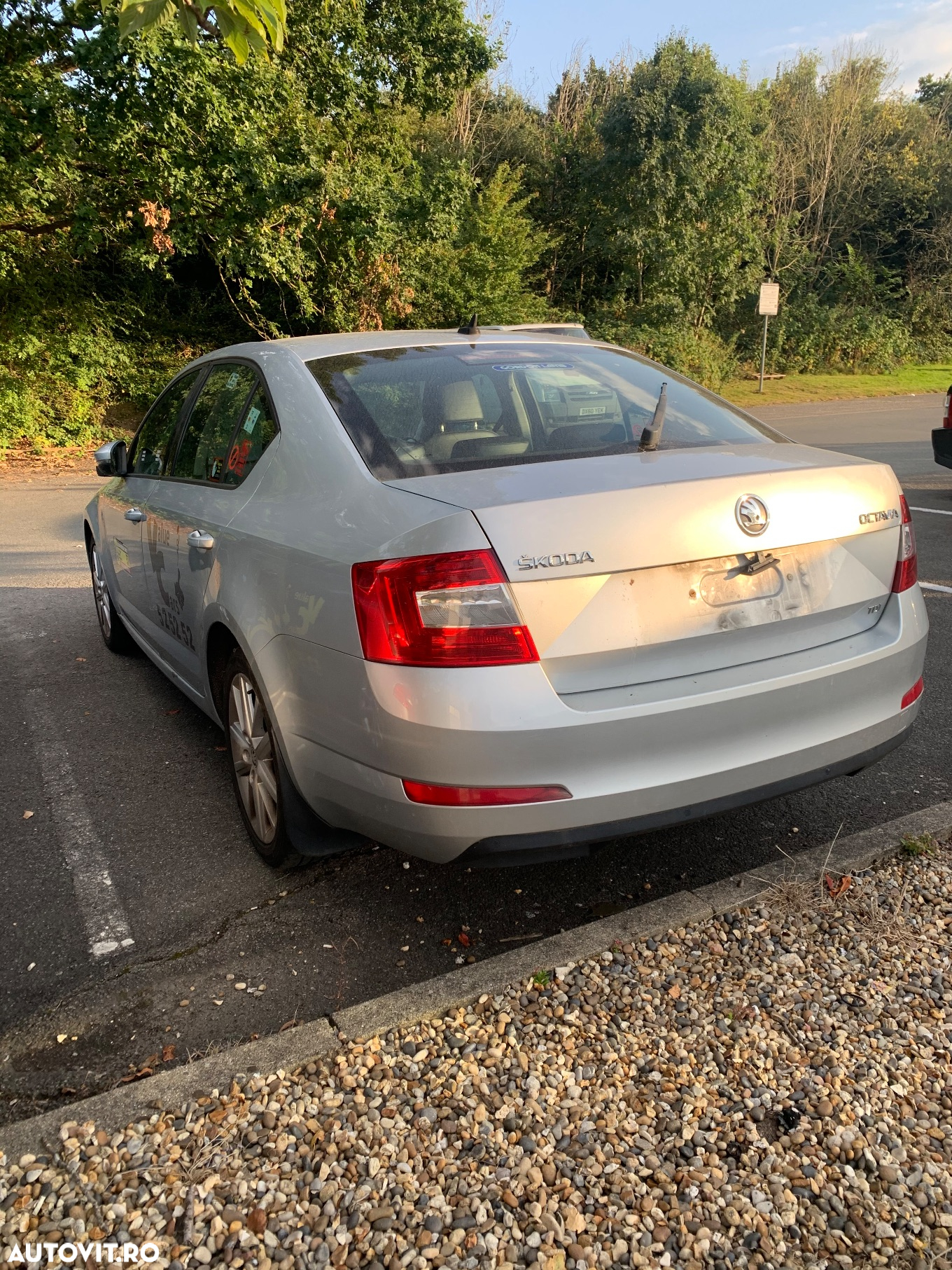 DEZMEMBREZ Piese Auto Skoda Octavia 3 Motor 1.6 Diesel cod CLH Euro 6 Cutie viteze Automata 7G Fata Completa Bara Fata capota Far aripa portiera fata spate Stanga dreapta portbagaj Interior piele Navigatie - 2
