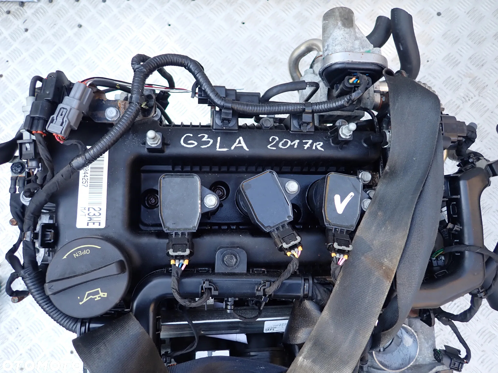 SILNIK HYUNDAI  KIA  G3LA  2017 ROK  1.0  12V - 8
