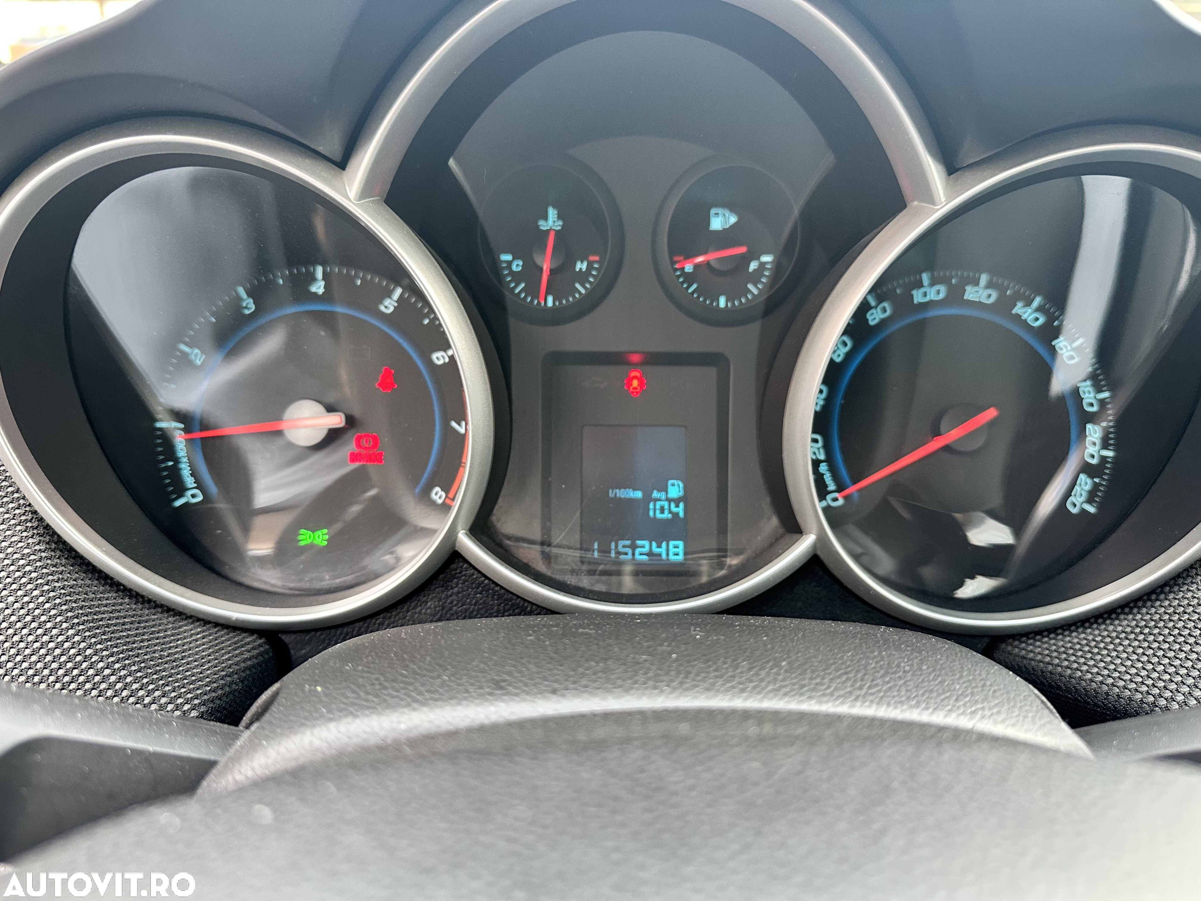 Chevrolet Cruze 1.6 DOHC LT+ - 8