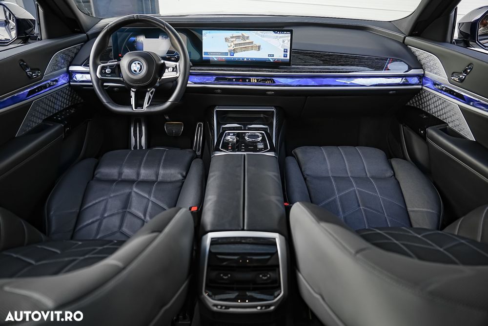 BMW i7 M70 xDrive - 15