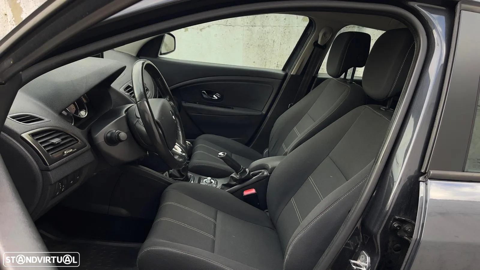 Renault Mégane Sport Tourer 1.5 dCi Dynamique SS - 4